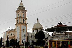 Plaza Central de Las Vigas de Ramírez.